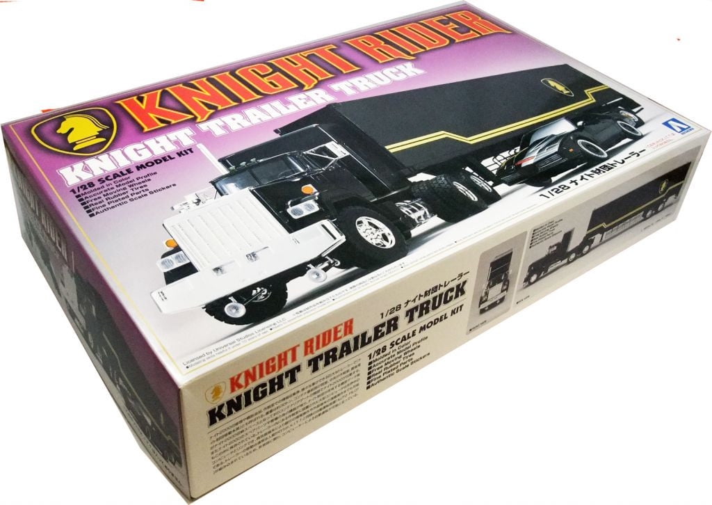 Aoshima 1/28 Knight Rider - Knight Industries Toy Collectables