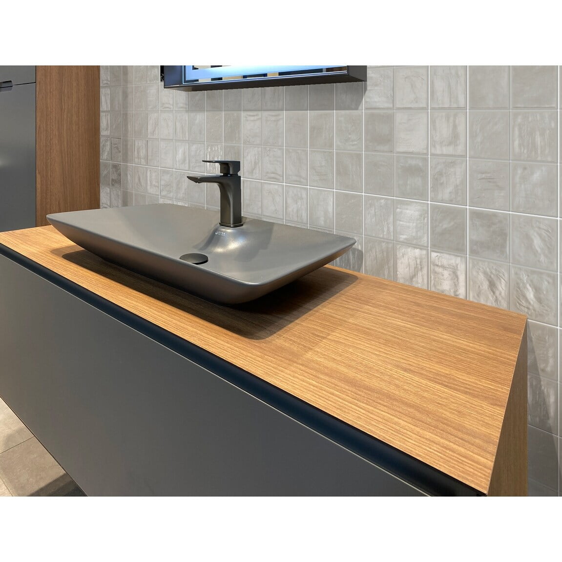 Apollo Green 4x4 Matte Glossy Ceramic Mosaic Tile