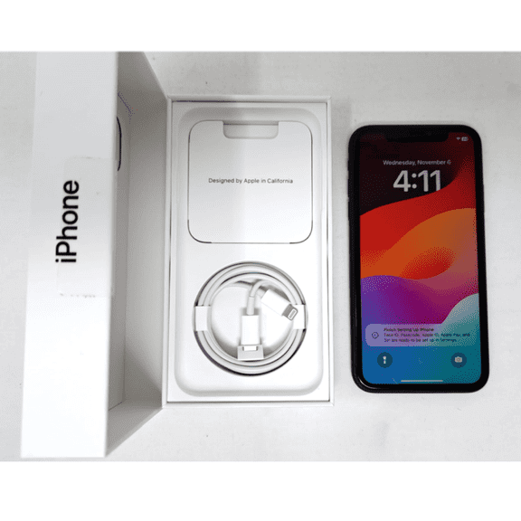 Pre-Owned Apple iPhone 11 64GB AT&T MM6C3LL/A 6.1" 4GB RAM Smartphone - Black