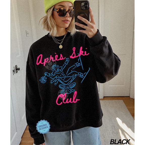 Apres Ski Club Sweatshirt, Ski Sweatshirt, Winter Bach Party Sweater, Winter Sweatshirt, Gift for Skier, Winter Sports Shirt