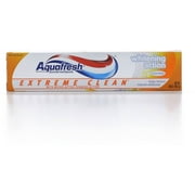معجون الأسنان بالفلوريد النظيف للغاية من Aquafresh ، عمل التبييض 5.60 أونصة عبوة من 4