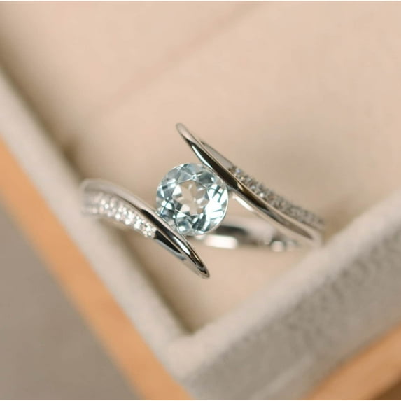 Aquamarine ring, natural aquamarine, round cut aquamarine, engagement ring