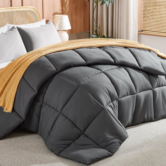 Aquzin Comforter Queen Size, All Season Quilted Down Alternative Duvet Insert with Corner Tabs, Machine Washable Microfiber Bedding, Gray