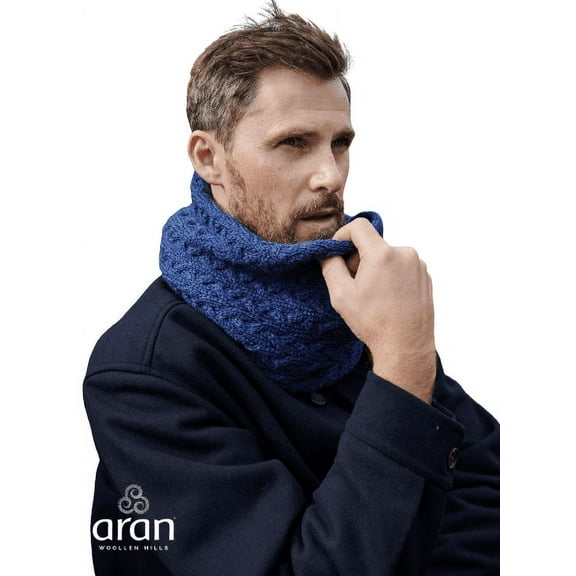Aran Woollen Mills Women`s Infinity Cable Knitted Scarf 100% Premium Merino Wool Made in Ireland
