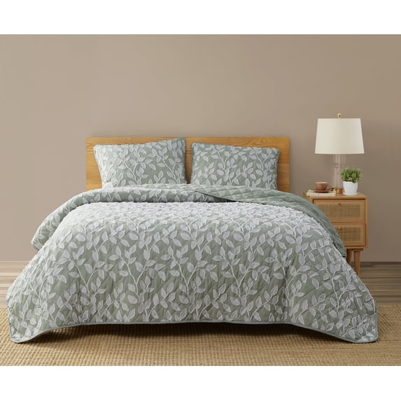 Arbor Sage Green 3-Piece Leaf Clipped Texture Quilt Set - King