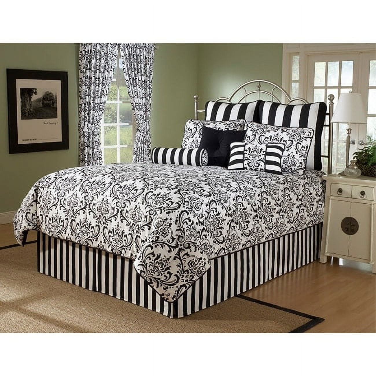 Black and White Damask Queen Comforter Set, 4 Piece