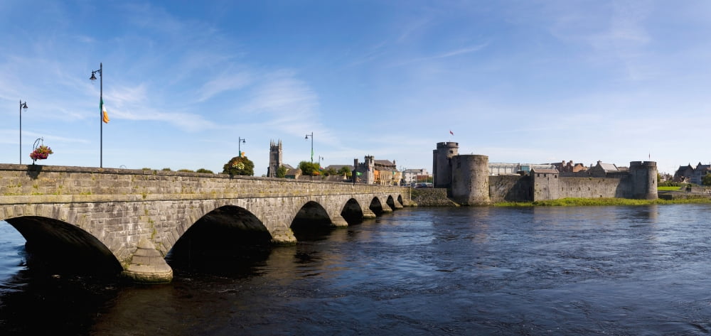 Arch bridge across a river Thomond Bridge King Johns Castle River Shannon Limerick Republic Of Ireland Canvas Art - Panoramic Images (36 x 12)