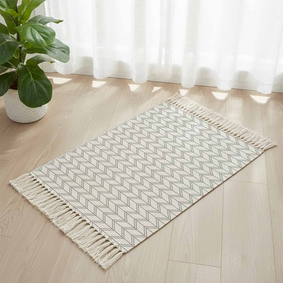 Area Rug with Tassels 2' x 3', Abstract Herringbone Pattern Kitchen Runner Rug for Hallway Bedroom Throw Rugs, Modern Gray White Zigzag Soft Door Mat for Bathroom Entrance Living Room