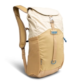 CamelBak Arte 18 Hydration Pack 50 oz, Canyon Clay