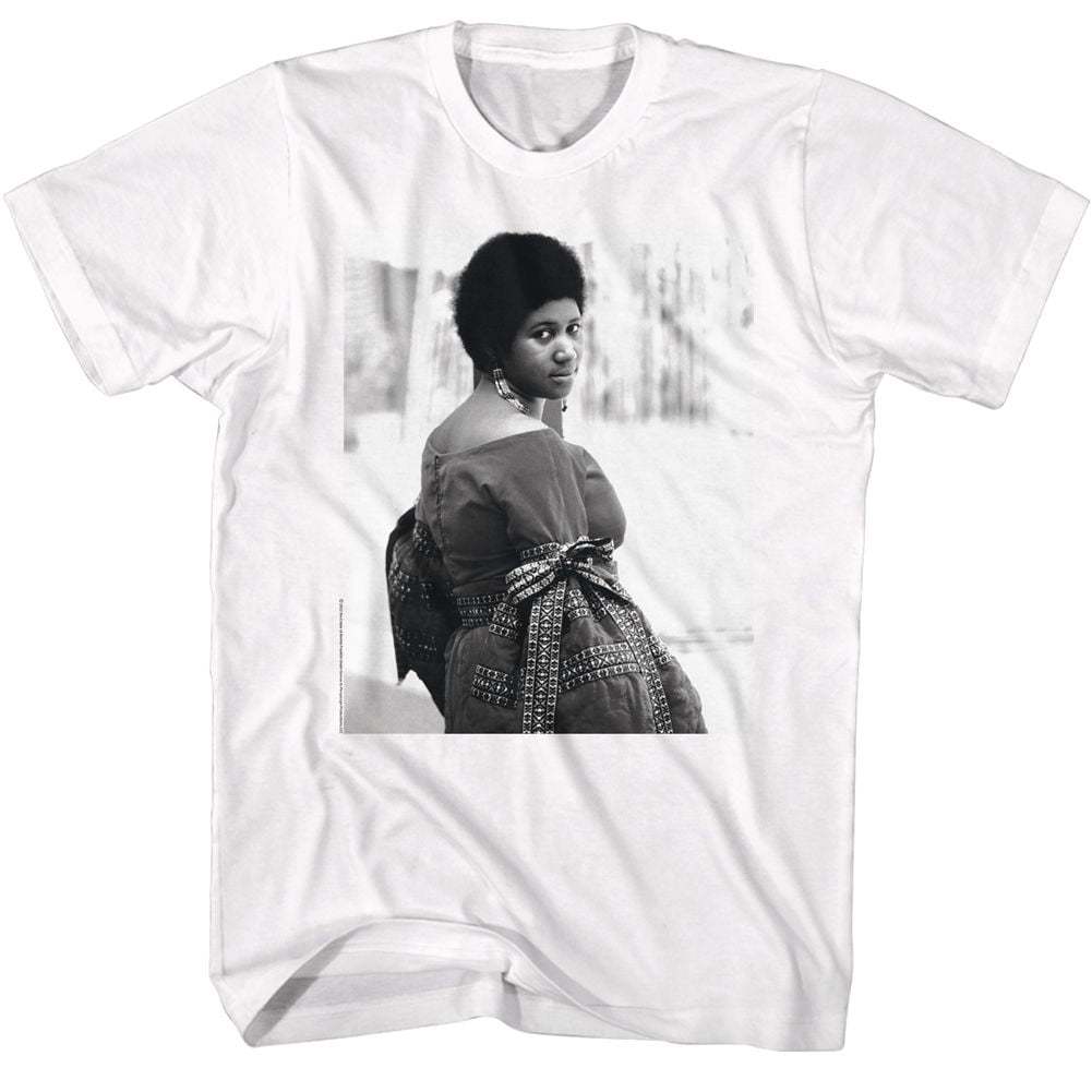 Aretha Franklin Daydreaming Weekend Tee