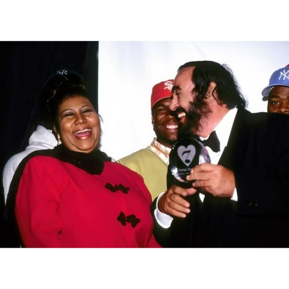 at MusiCares Waldorf Astoria Hotel New York NY Feb 23 1998. ph: Ron Wolfson /