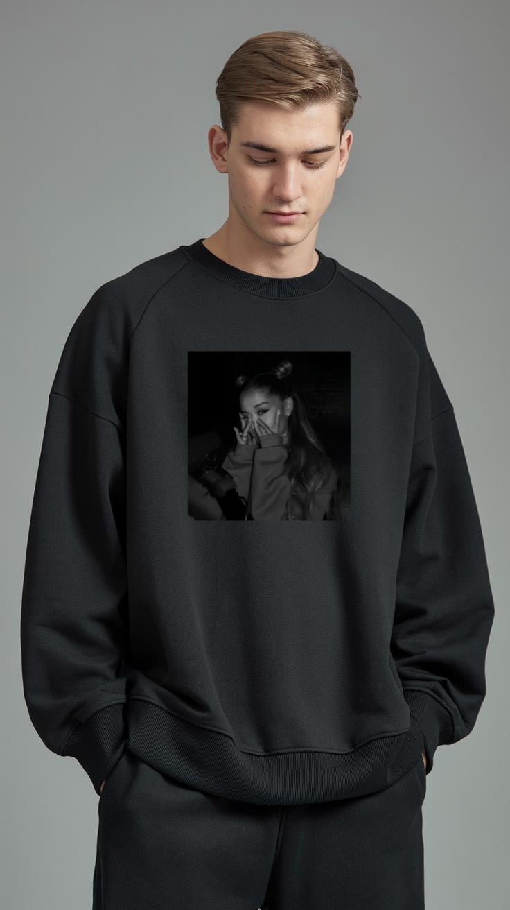 Ariana Grande throwback Aesthetic black tee comfy, for men & women, up