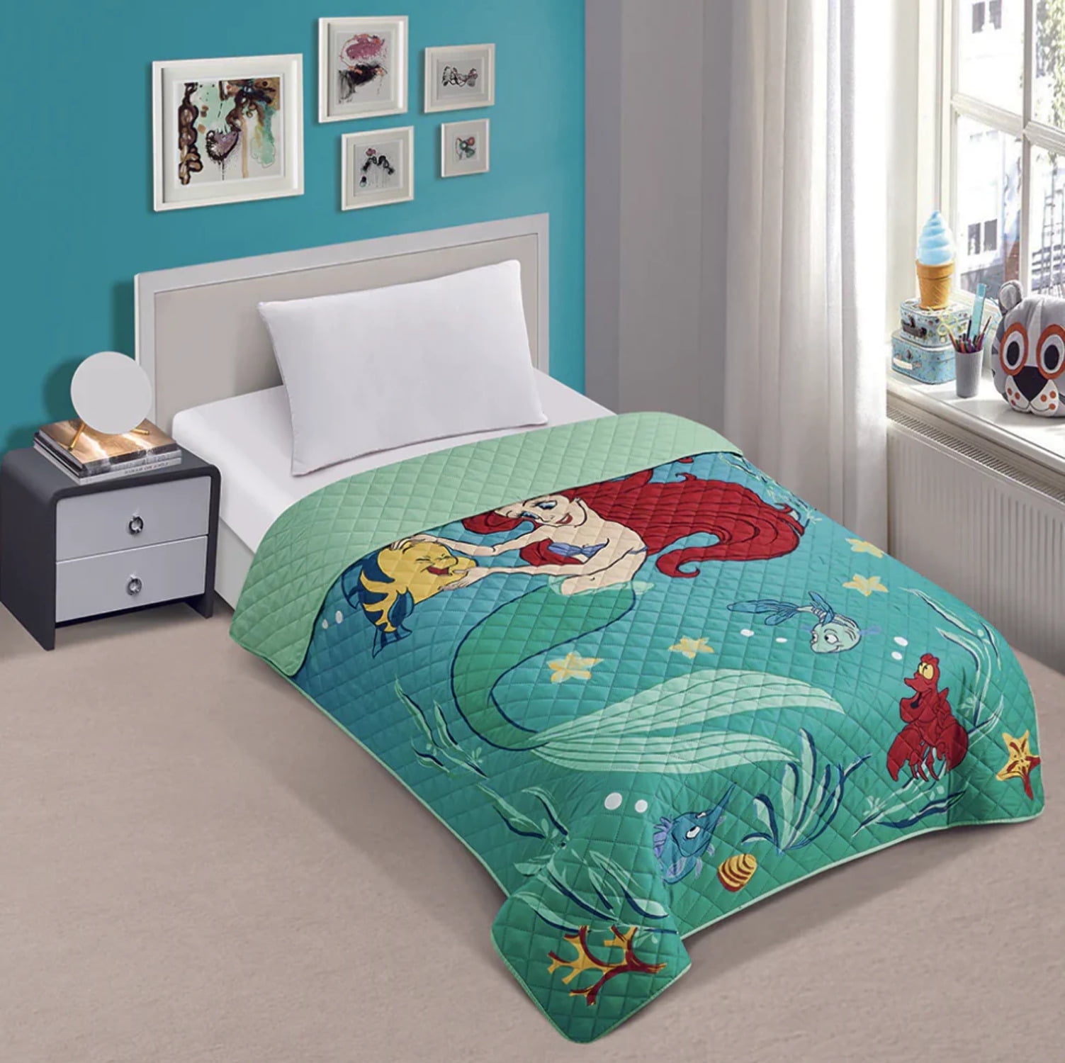 Ariel Little Mermaid Twin/Full Quilted Bedspread "Sun-kissed"