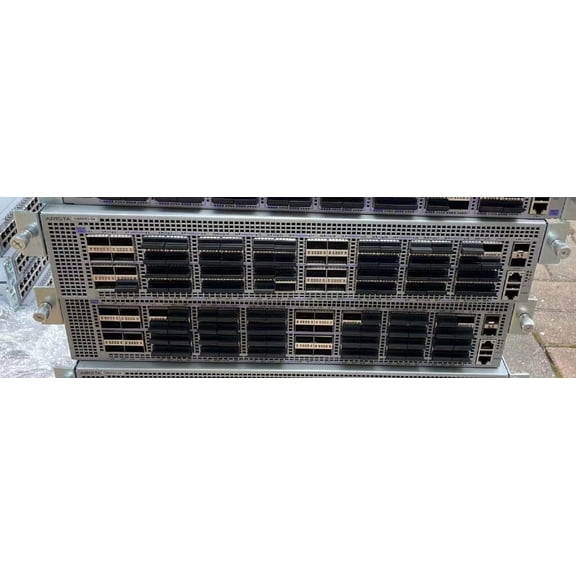 Arista DCS-7260CX3-64-F 64-Port 100GbE QSFP 2xSFP+ Switch F-to-R Air