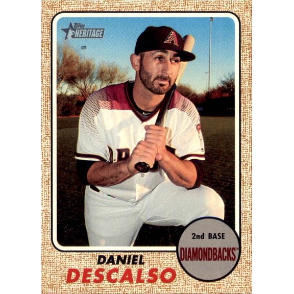 Arizona Diamondbacks Heritage High Number Base Set #656 Daniel Descalso Topps Baseball Card Arizona Diamondbacks MLB Baseball Trading Card