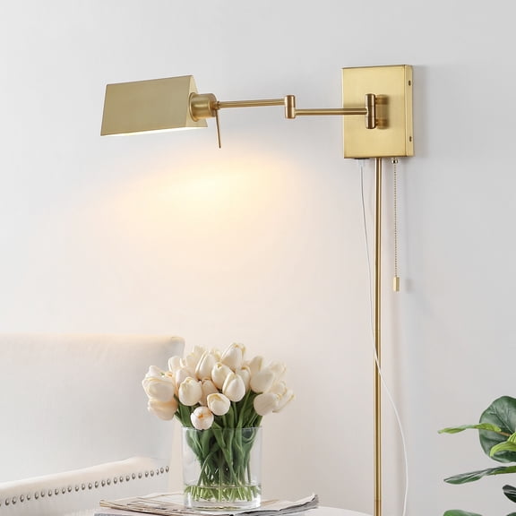 JONATHAN Y Arlo 22" 1-Light Farmhouse Industrial Single Swing Arm Plug-In or Hardwired Iron LED Wall Sconce with Pull-Chain USB Charging Port, Brass Gold