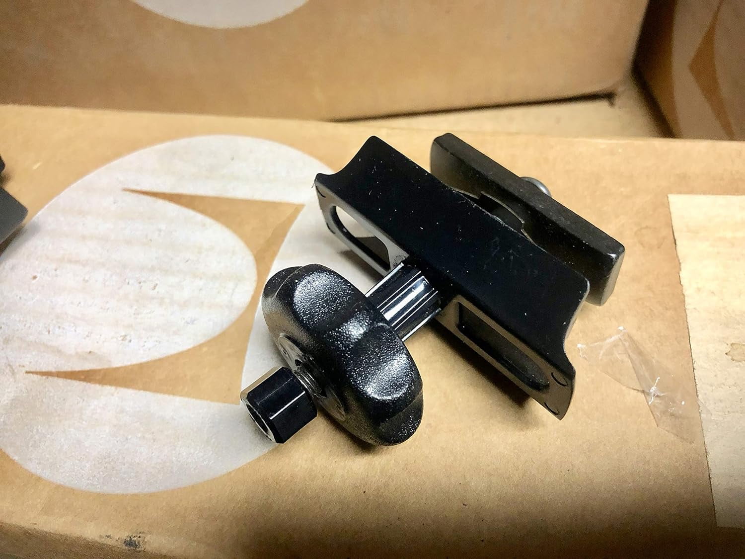 Arm Bolt Assembly For Aeron Chair