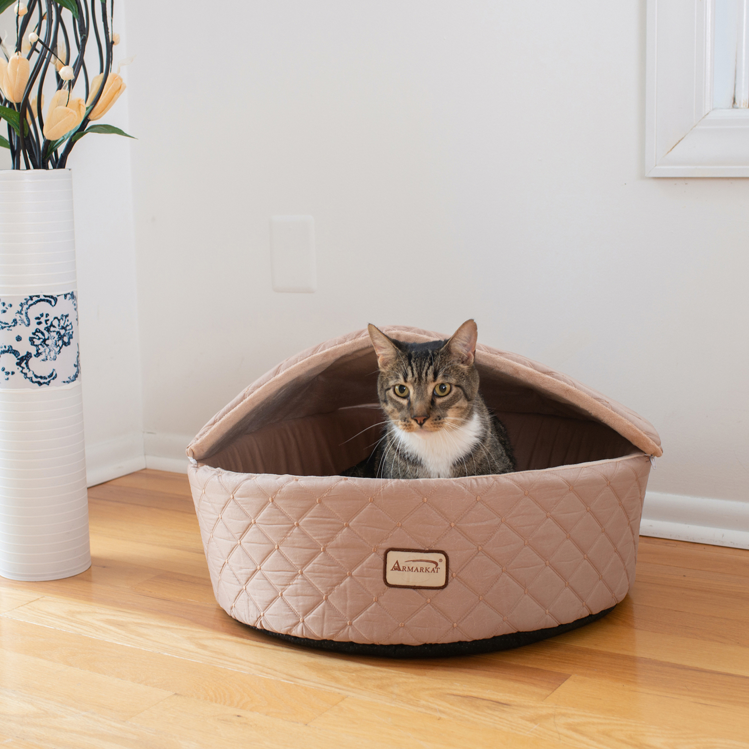 Armarkat Cat Bed, Medium, Light Apricot, C33HFS/FS-M - image 1 of 6