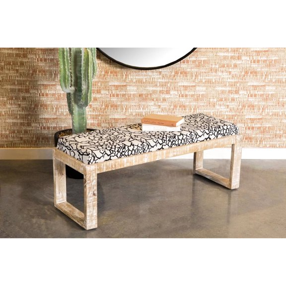 Armless Design / Instantly Upgrade Entryway Ambiance