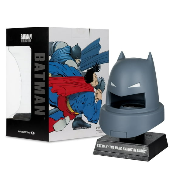 Armored Batman (Dark Knight Returns) 1:3 Scale Cowl Replica - McFarlane Toys