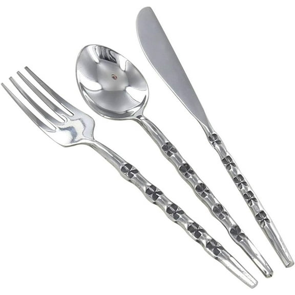 Armory Replica Modern Medieval Elegance: Hand-Forged Stainless Steel Cutlery Set with Clover Design Each piece is crafted from durable stainless steel