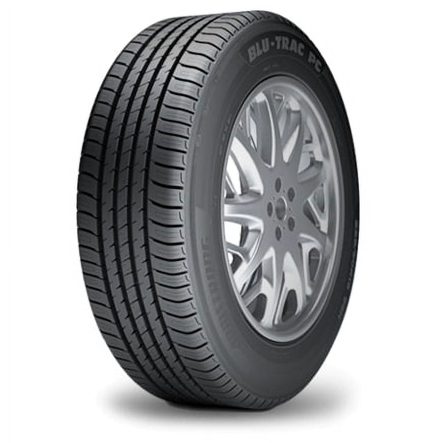 Armstrong Blu-Trac PC 225/60R17 99 V Tire Fits: 2018-23 Subaru Crosstrek Convenience, 2019-21 Jeep Cherokee Latitude Plus
