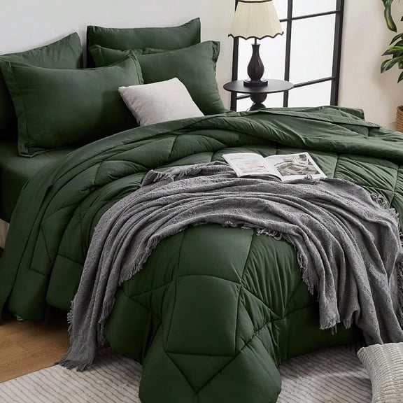 Army Green Queen Comforter Set - 7-Piece All Season Bed in a Bag Queen Ultra Soft Bedding Set with Comforter Flat Sheet Fitted Sheet Pillowcases Pillow Shams