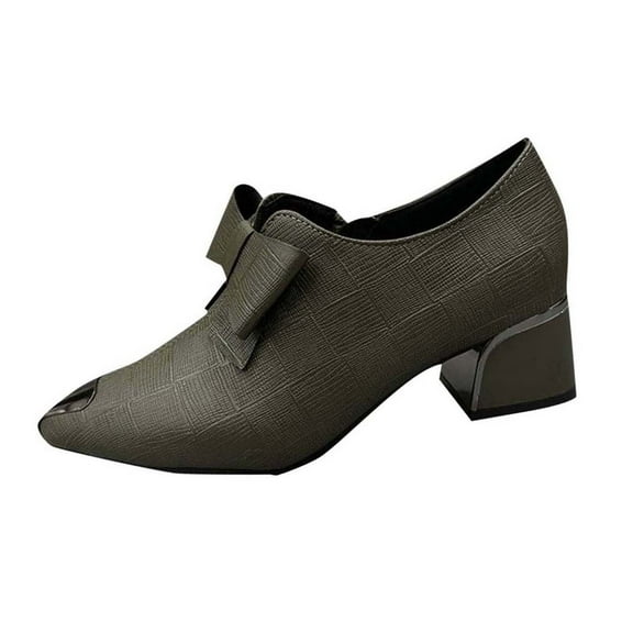 Army Green Women Sandals With Block Heel And Decorative Hardware For A Trendy And Functional Ensemble