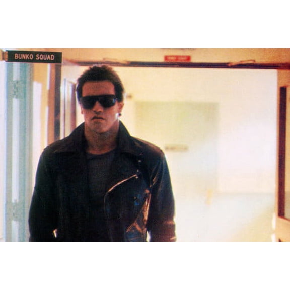 Arnold Schwarzenegger in the Terminator 24x36 Poster