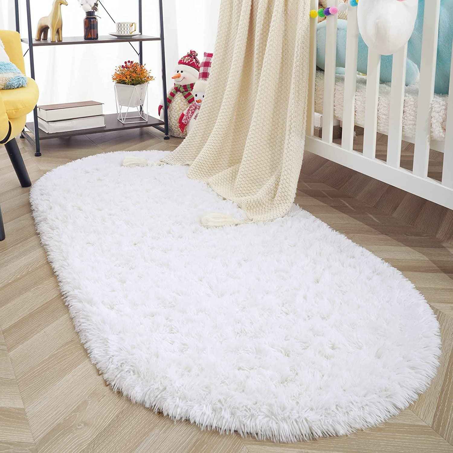 Arogan Ultra Soft Fluffy Bedroom Rugs For Kids,2.6'x5.3',White