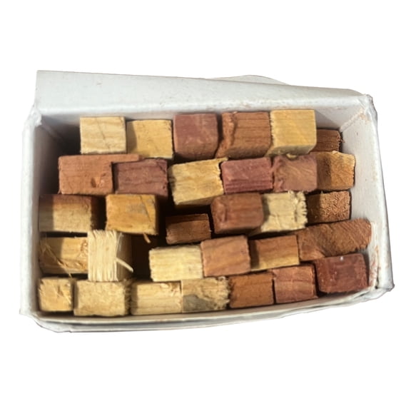 Aromatic Cedar Sticks