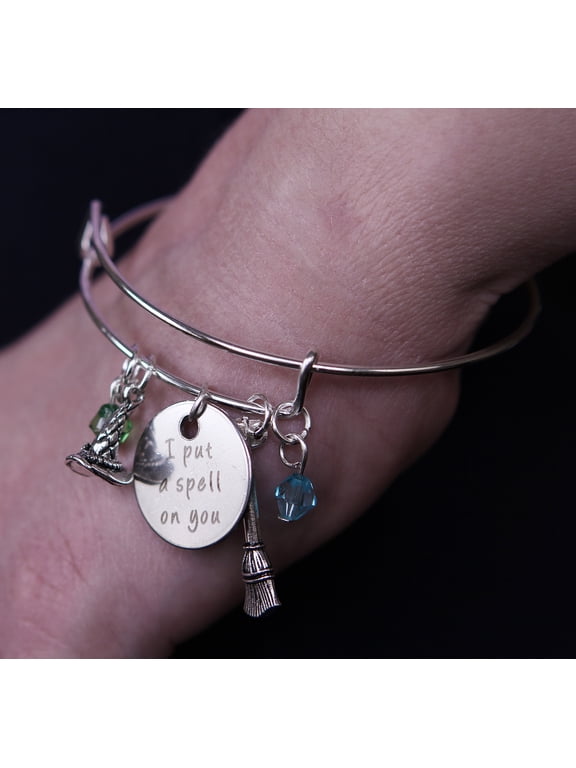 Silvertone I Put A Spell On You It's Just A Bunch of Hocus Pocus Witches Broomstick Hat Halloween Black Beaded Pendant Expandable Bracelet