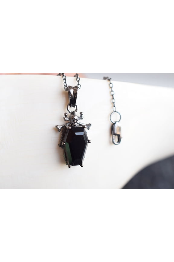 Art Deco Black Onyx 925 Sterling Silver Skull Statement Pendant,Spooky Tree Texture Charms|Halloween,Anniversary,Birthday,Christmas Gift|Gothic,Witch,Vampire,Mystical Inspired Alternative Jewelry