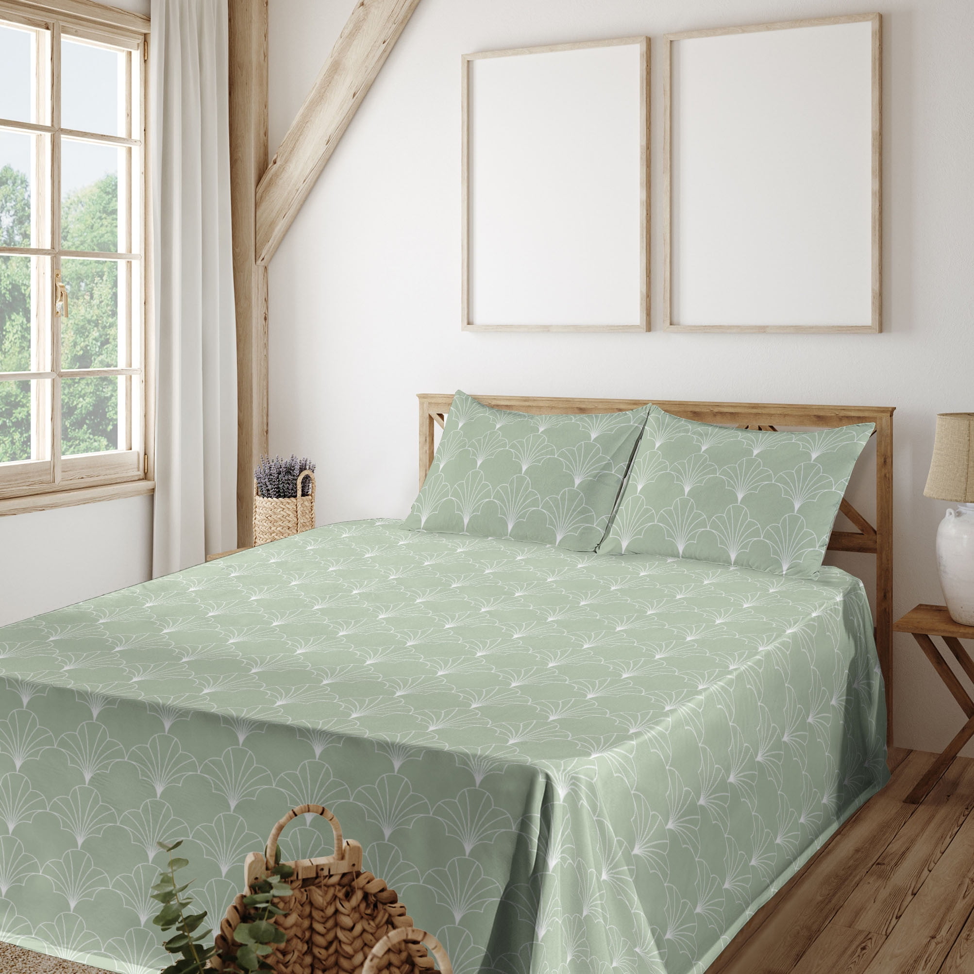 Queen White and Pale Green Microfiber Sheet Set with Geometric Print