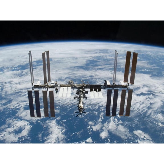 Art.com International Space Station in 2009 Photo, 16" x 12"