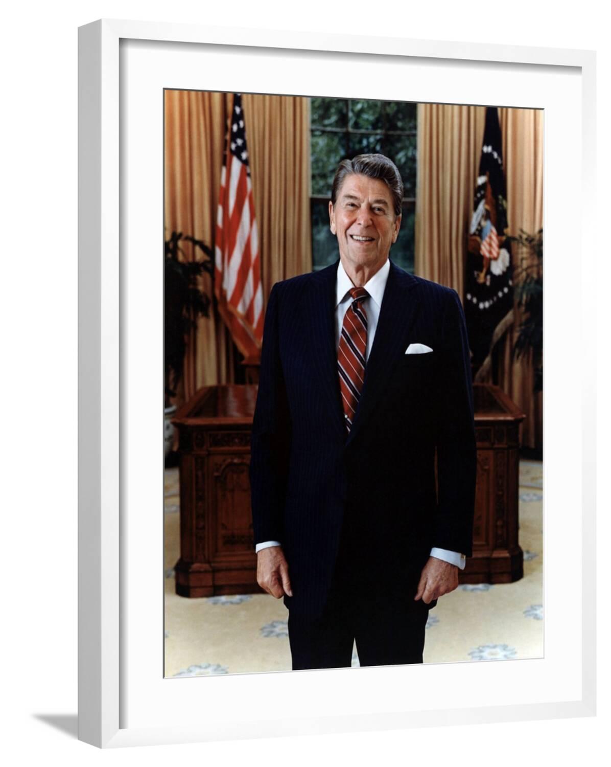 Art.com Official Portrait of President Reagan in the Oval Office. June ...