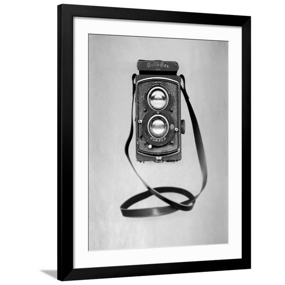 Art.com Retro Point & Shoot #4 Photographic Print by Alan Blaustein, Black Frame Wall Art, 32" x 40"