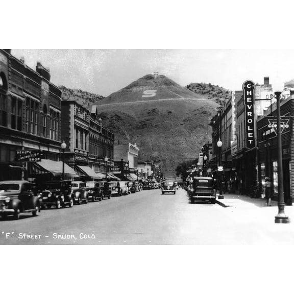 Art.com Salida, Colorado - F Street View Art Print by Lantern Press, 18" x 12"