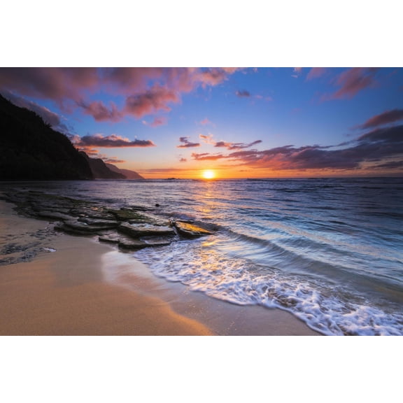 Art.com Sunset over the Na Pali Coast from Ke'e Beach, Haena State Park, Kauai, Hawaii, USA Photographic Print by Russ Bishop, 18" x 12"