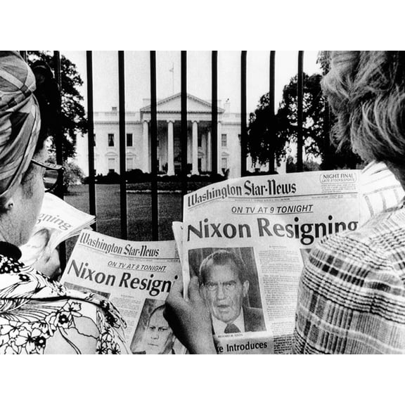 Art.com Tourists in Front of the White House Read Headlines, 'Nixon Resigning,' Aug 8, 1974 Photo, 16" x 12"