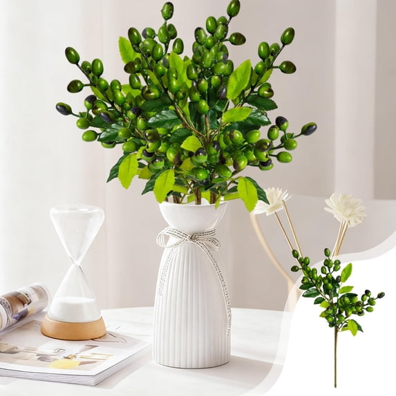 Artificial Berry Branches, Usupdd Realistic Plastic Berry Picks 15.35in, Festive Home Decoration for Christmas Holiday Wreath Vase Centerpiece, Green