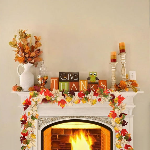 Artificial Maple Leaf Garland with Rattan Accents, Fall-Themed Hanging Decor for Halloween and Christmas