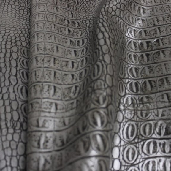 ArtisanCowhides Genuine Crocodile Embossed Cowhide Leather for Crafts – Silver 40 Sq ft