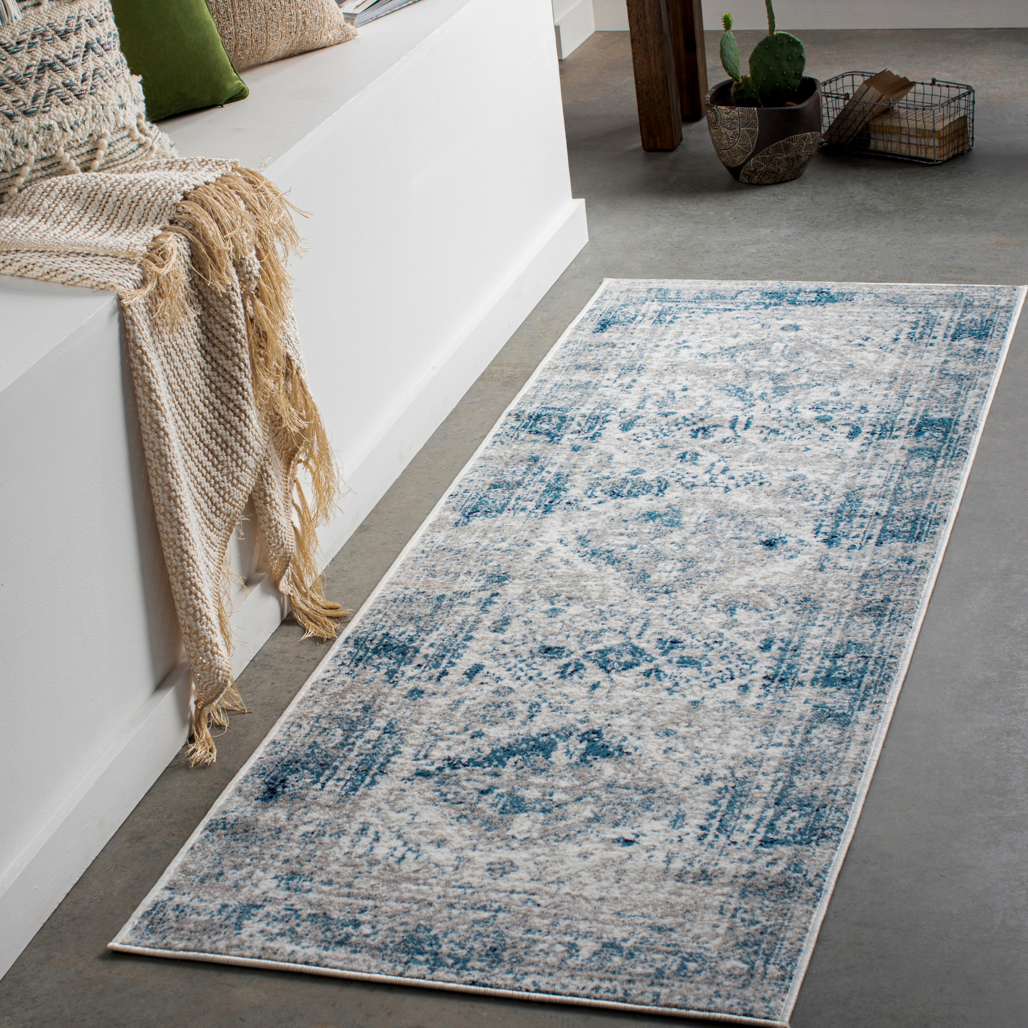 Artistic Weavers  Blue/White 2'7" x 16' Traditional Runner Area Rug