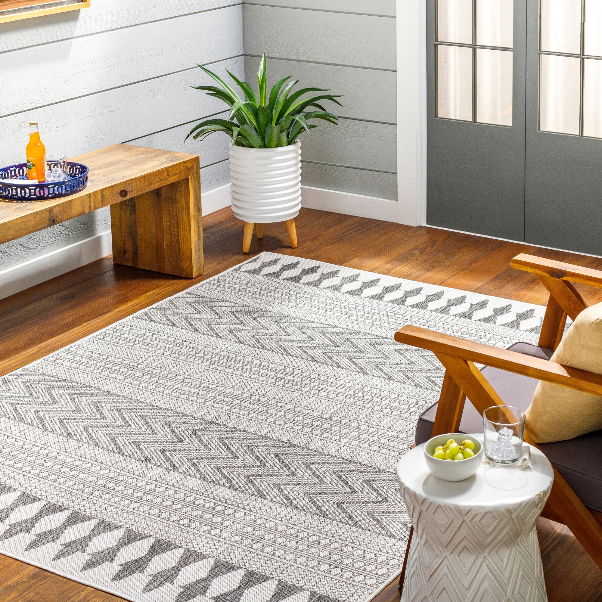 Artistic Weavers Long Beach Area Rug, Medium Gray, 6'7" x 9'