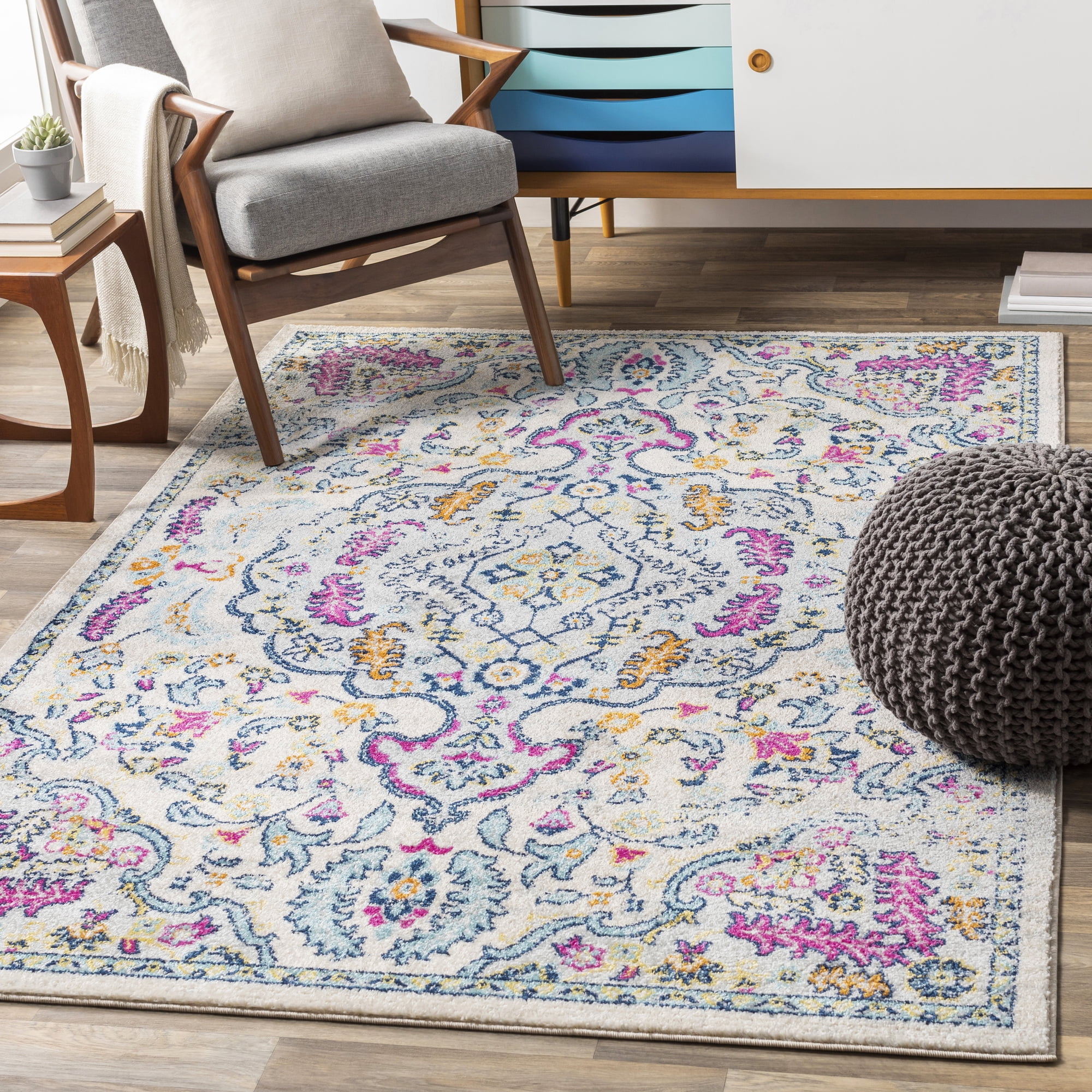 Gray and Multicolor Synthetic 5' x 7' Rectangular Area Rug