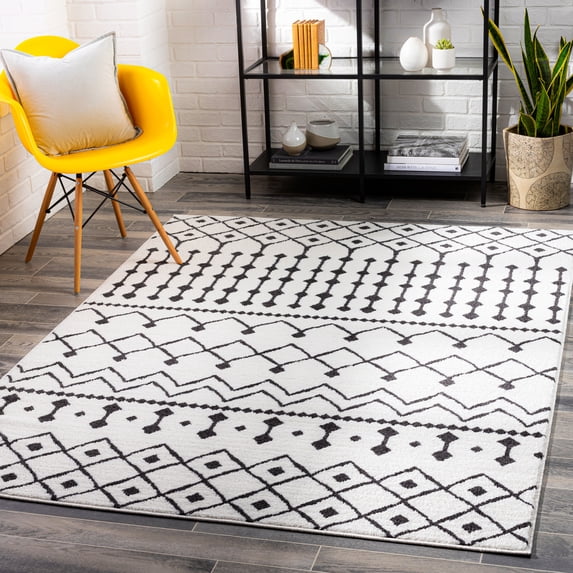 Artistic Weavers Moroccan Shag Area Rug, White, 4'3" x 5'11"