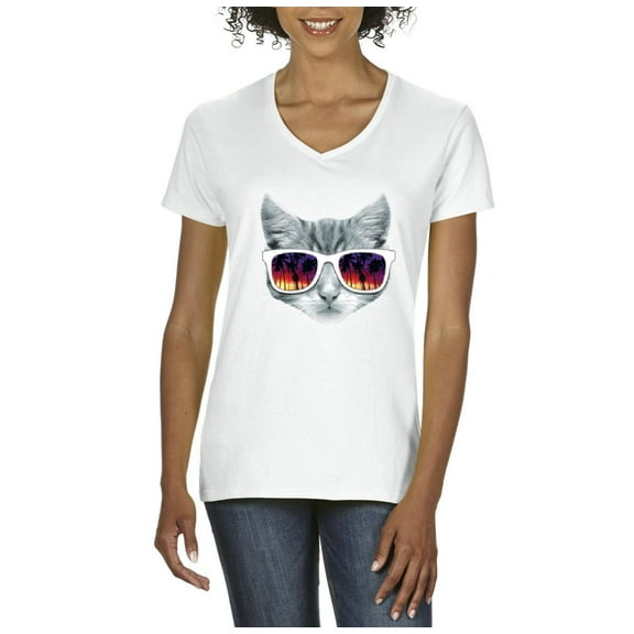 Artix - Women's T-Shirt V-Neck Short Sleeve - Kitty