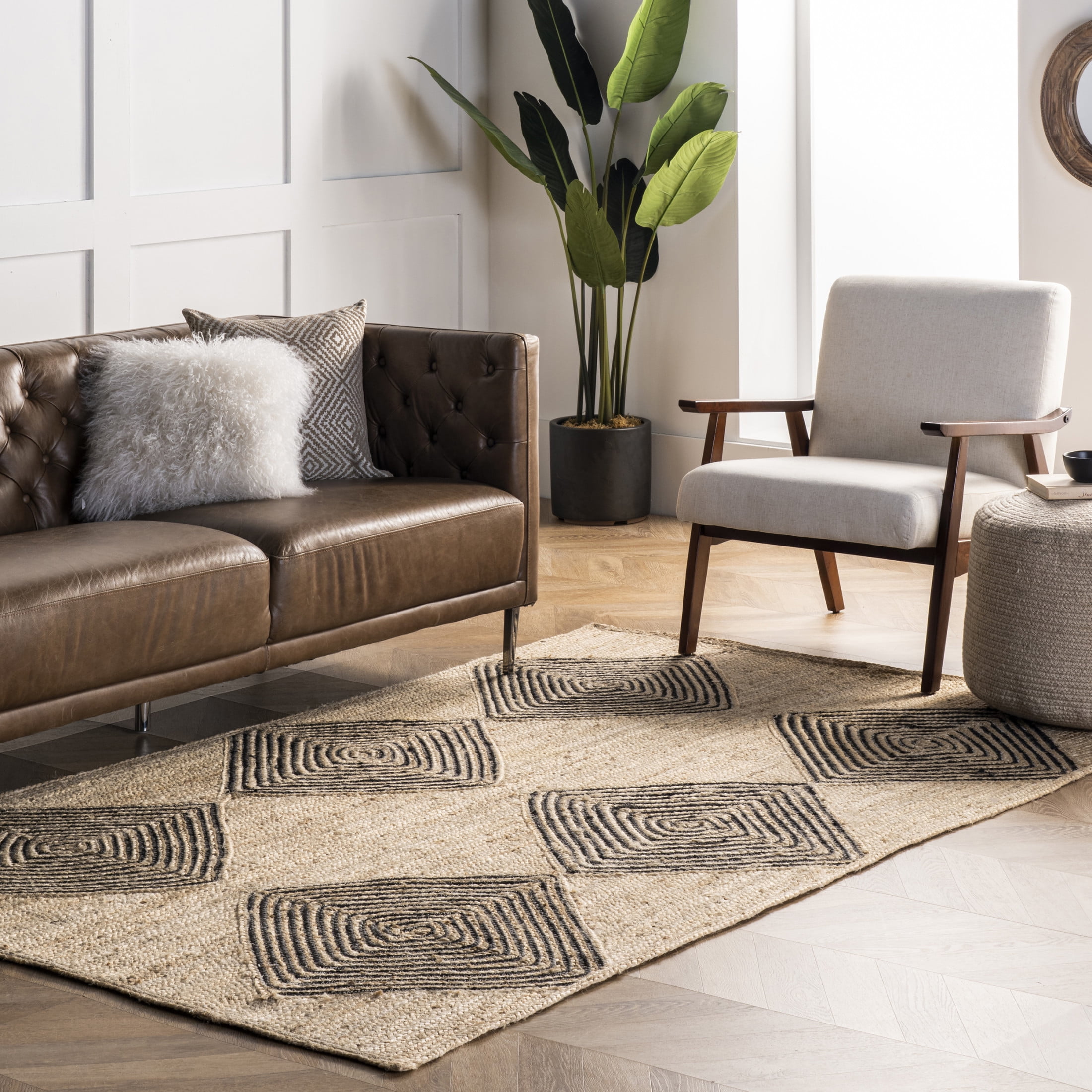Axel Diamond Jute 5' x 8' Black and Natural Area Rug