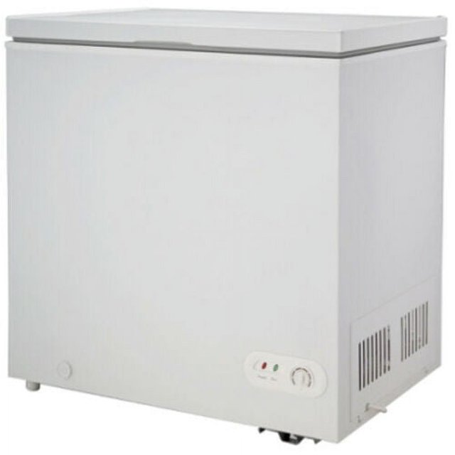 Ascoli 5.0 Cu. Ft. Chest Freezer w/ Mechanical Control